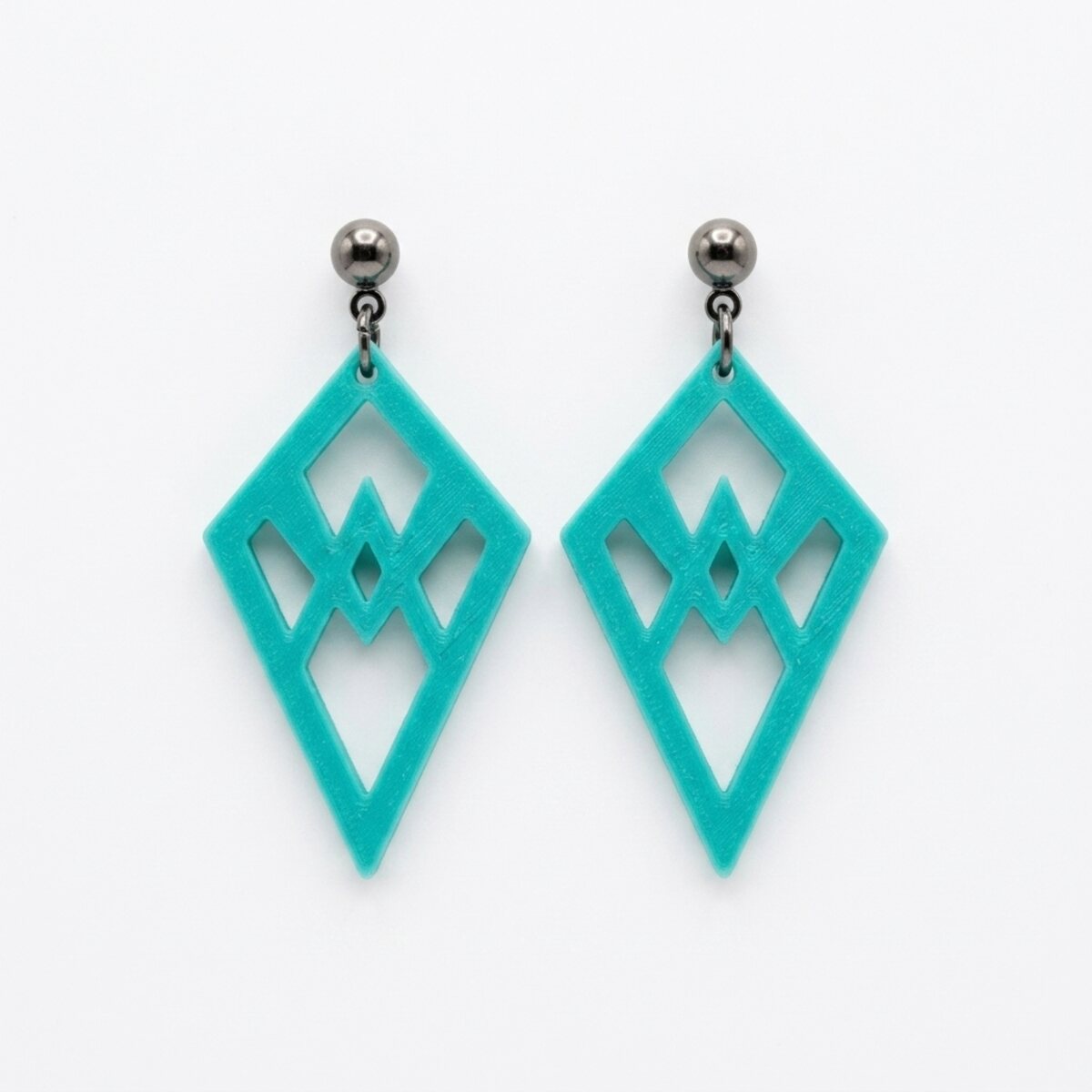 Bo in turquoise
